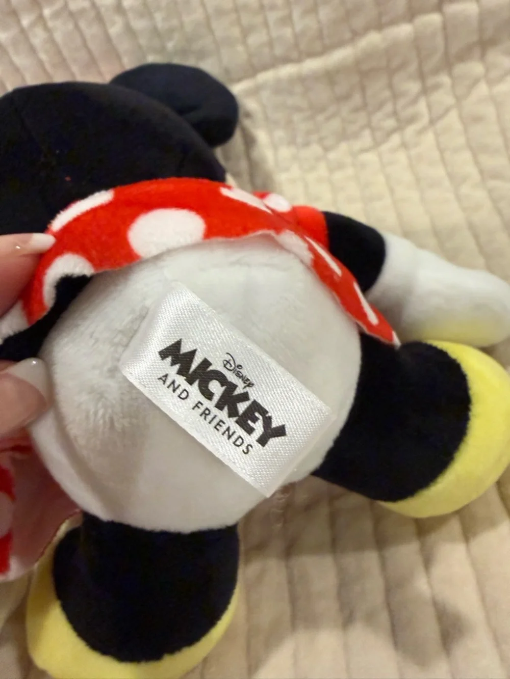 Disney‎ Minnie Mouse Red Polka Dot Plush with Yellow Shoes LB002